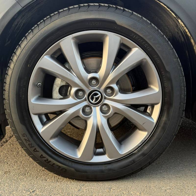 ���� MAZDA CX-30 - ����� 9