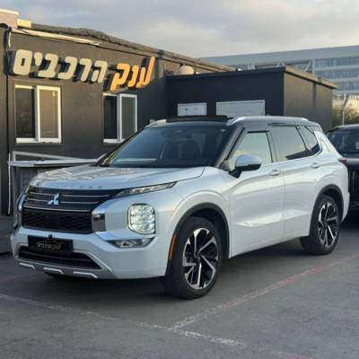  OUTLANDER