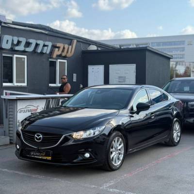  MAZDA 6