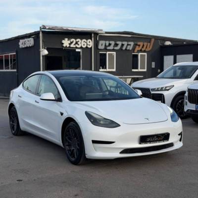 ����MODEL 3