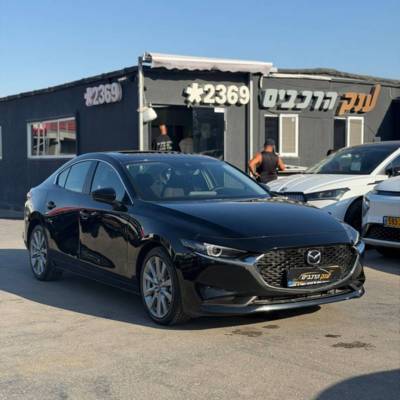 ����&nbsp;MAZDA 3