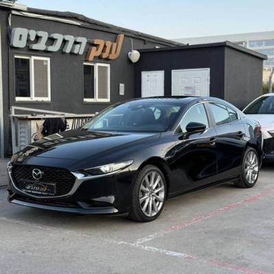  MAZDA 3
