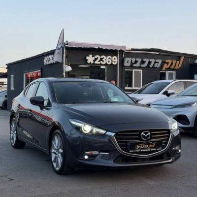 ����&nbsp;MAZDA 3