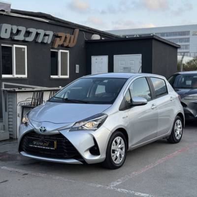  YARIS HYBRID