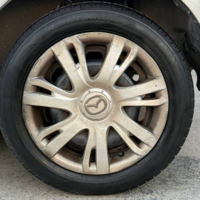  MAZDA 2 -  10