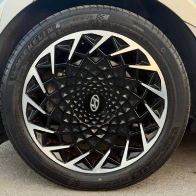  IONIQ5 -  10