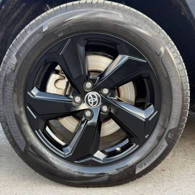  RAV 4 HYBRID -  10