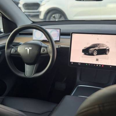  MODEL Y -  10