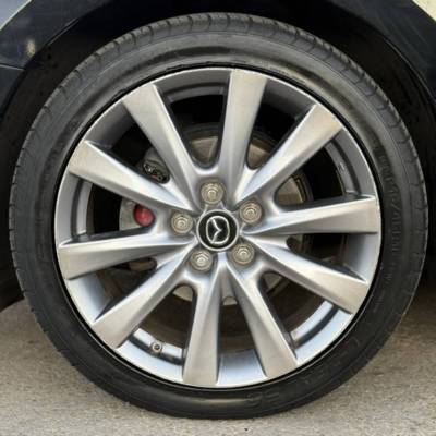  MAZDA 3 -  10