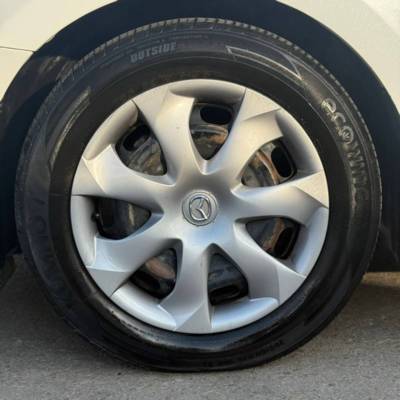  MAZDA 3 -  10