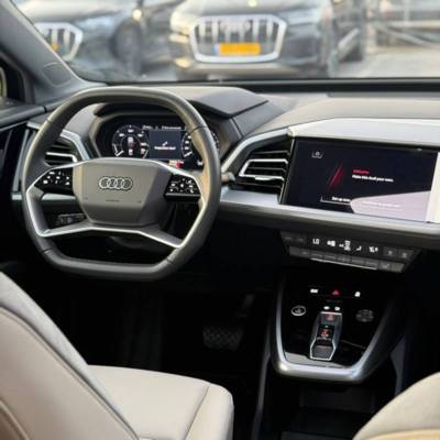  Q4 SPORTBACK -  10