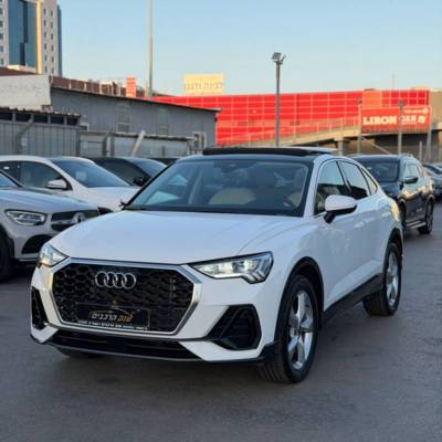 ����� Q3 SPORTBACK - ����� 2
