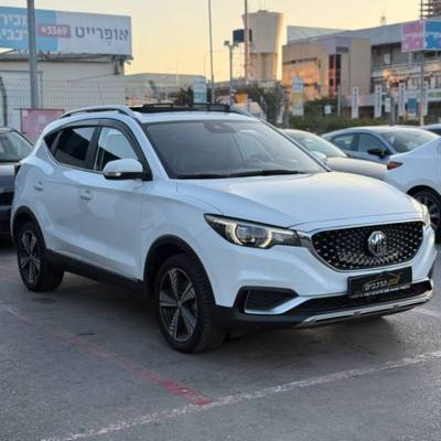. ZS EV -  2