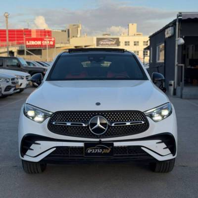 ����� GLC300 4MATIC - ����� 2