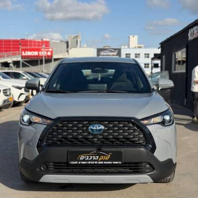 ������ COROLLA CROSS - ����� 2