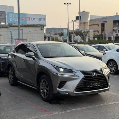  LEXUS NX300H -  3