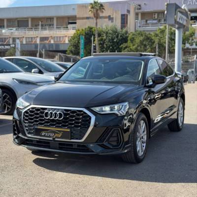 ����� Q3 SPORTBACK - ����� 3