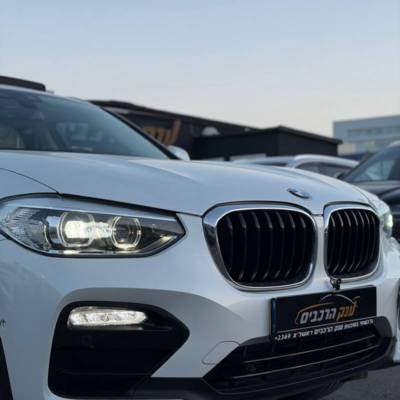 � � �� X4 XDRIVE30I - ����� 3