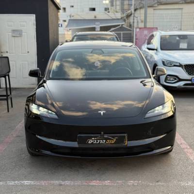  MODEL 3 -  3
