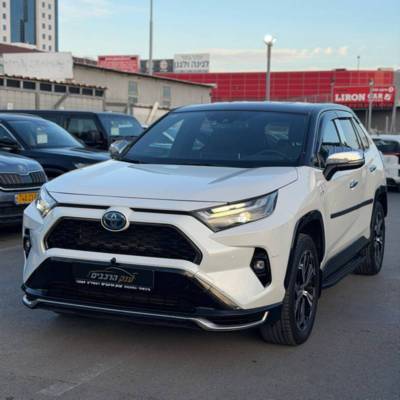������ RAV 4 PLUG IN - ����� 3