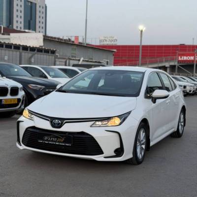 ������ COROLLA HSD SDN - ����� 4