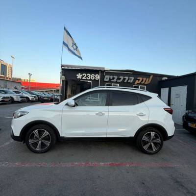 . ZS EV -  4