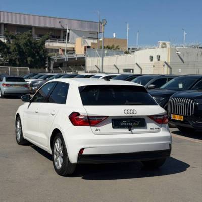 ����� A1 SPORTBACK - ����� 4