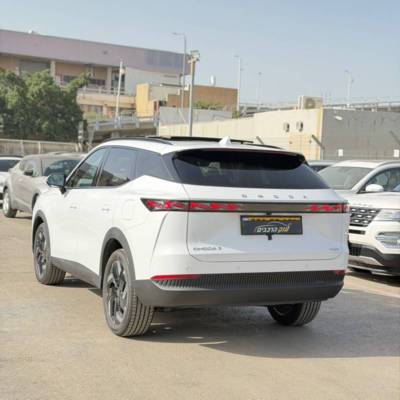 ������ OMODA 7 PHEV - ����� 4