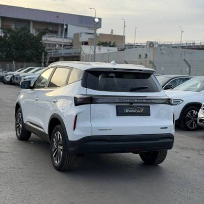 �'�� TIGGO 4 HYBRID - ����� 4
