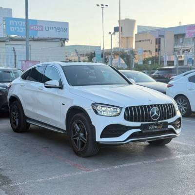  GLC 300E COUPE -  4