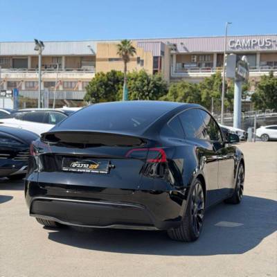 ���� MODEL Y - ����� 4