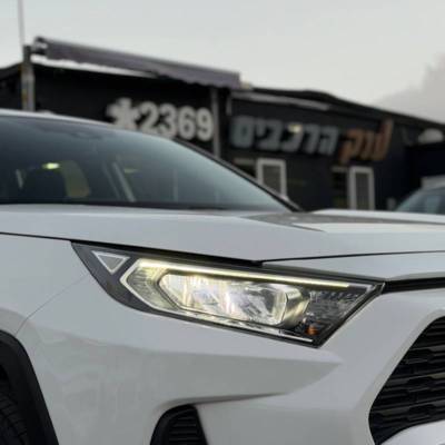  RAV 4 HYBRID -  5