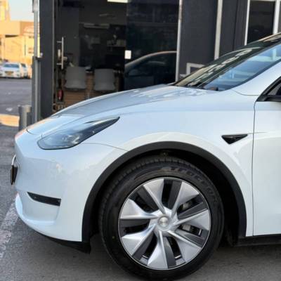  MODEL Y -  5