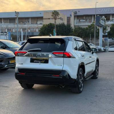 ������ RAV 4 PLUG IN - ����� 5