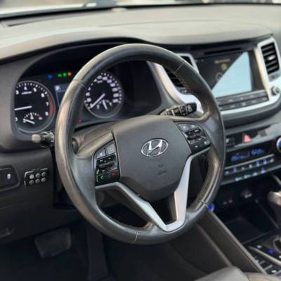 ������ TUCSON - ����� 6