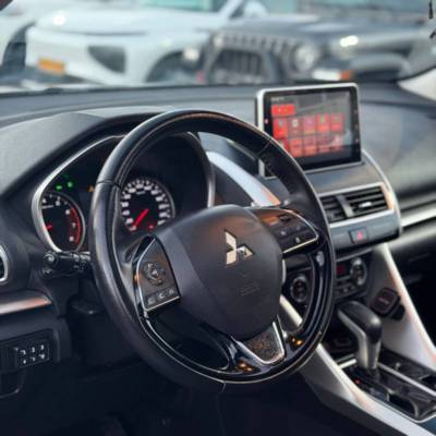 �������� ECLIPSE CROSS - ����� 6