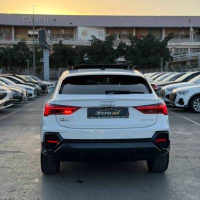 ����� Q3 SPORTBACK - ����� 6