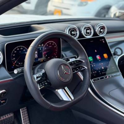 ����� GLC300 4MATIC - ����� 6