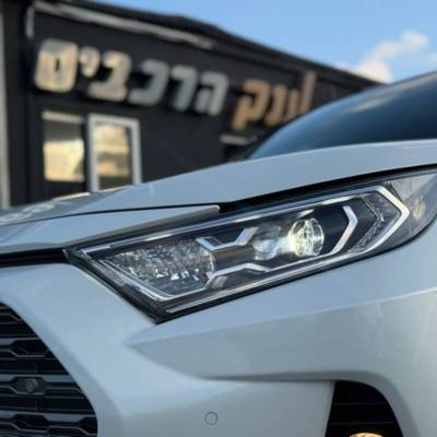  RAV 4 HYBRID -  6