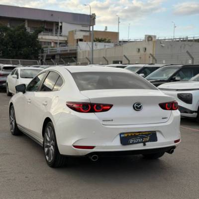 ���� MAZDA 3 - ����� 6