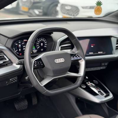 ����� Q4 SPORTBACK - ����� 6