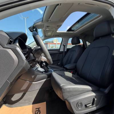 ����� Q3 SPORTBACK - ����� 7