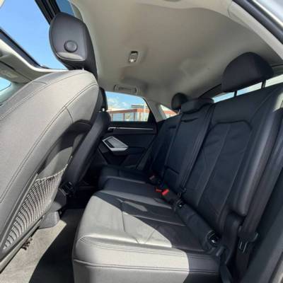 ����� Q3 SPORTBACK - ����� 8