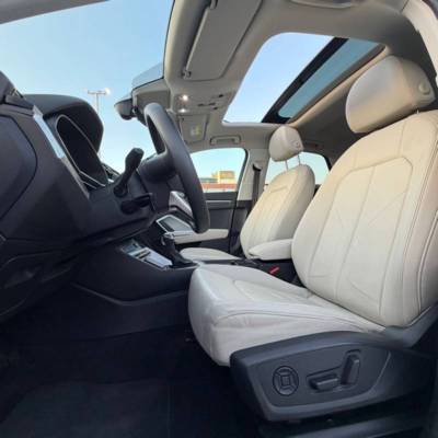 ����� Q3 SPORTBACK - ����� 8
