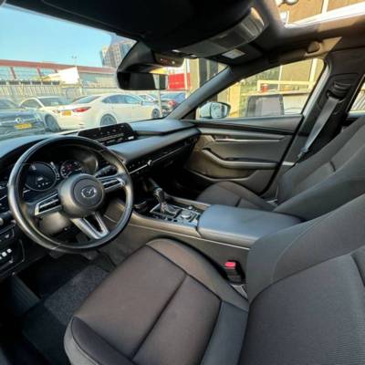 ���� MAZDA 3 - ����� 8