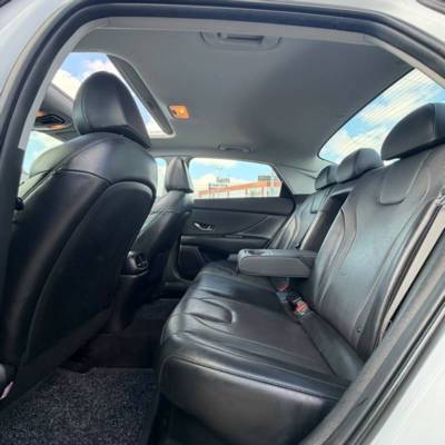 ������ ELANTRA HEV - ����� 8