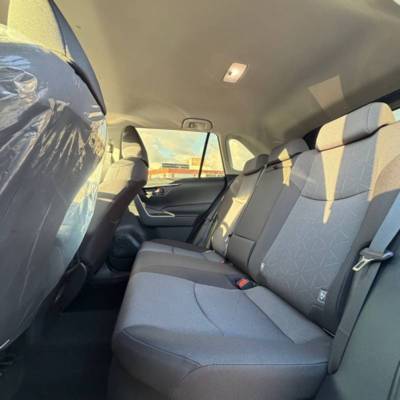 ������ RAV4 HYBRID - ����� 8