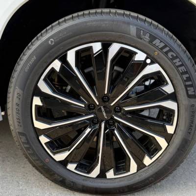 �'��� JAECOO8 PHEV - ����� 8