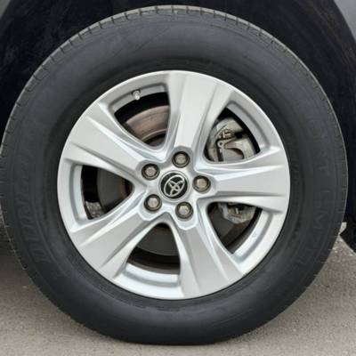 ������ RAV 4 HYBRID - ����� 9
