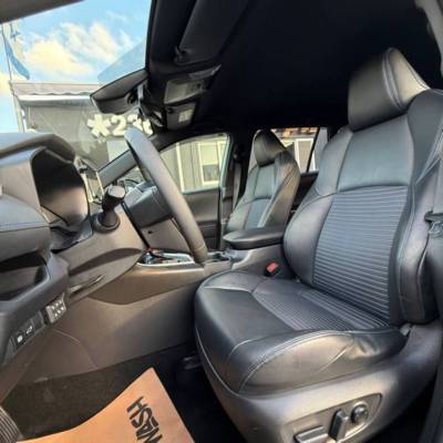  RAV 4 HYBRID -  9